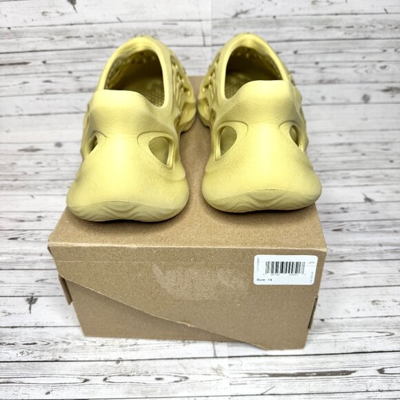 Adidas Yeezy Foam Runner ‘Sulfer’ | Size 14M - Picture 5 of 7